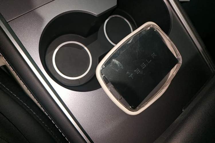 Used Tesla Model Y 2022 Revised Version Rear-Wheel Drive Vehicle Key