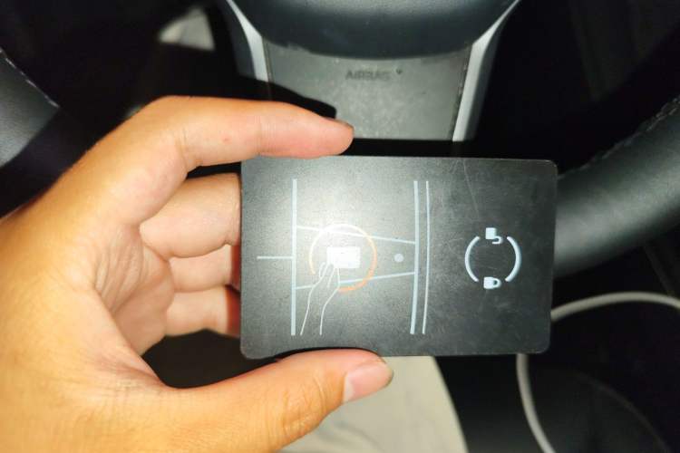 Used Tesla Model Y 2022 Revised Version Rear-Wheel Drive Vehicle Key