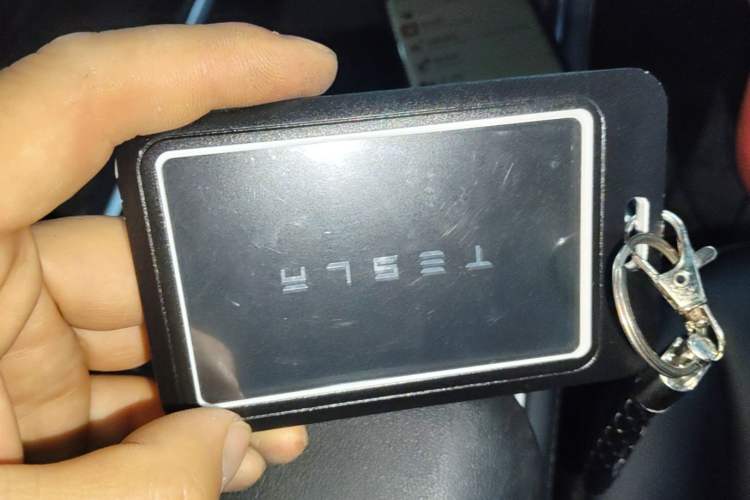 Used Tesla Model Y 2022 Revised Version Rear-Wheel Drive Vehicle Key