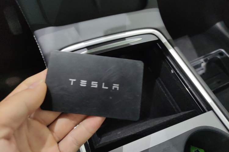 Used Tesla Model Y 2022 Rear-Wheel-Drive Version Vehicle Key