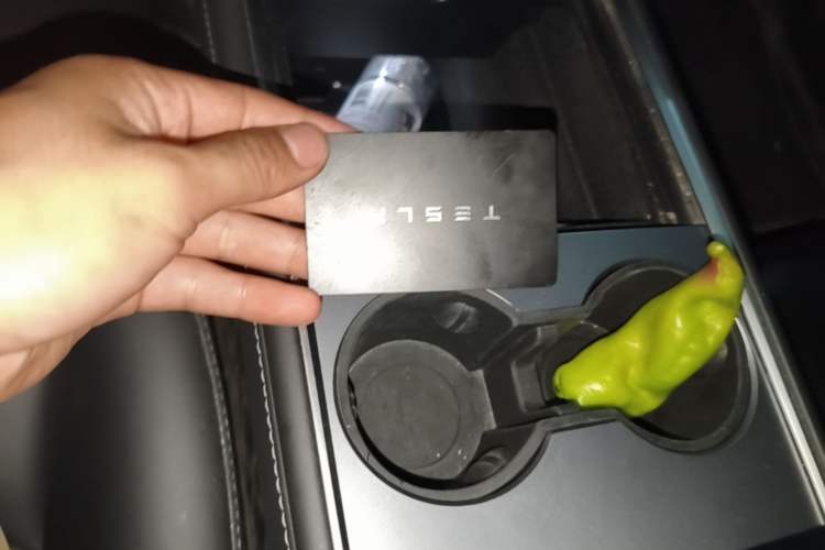 Used Tesla Model Y 2022 Revised Version Rear-Wheel Drive Vehicle Key