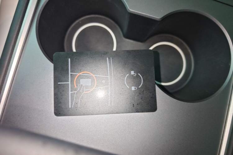 Used Tesla Model Y 2022 Rear-Wheel-Drive Version Vehicle Key