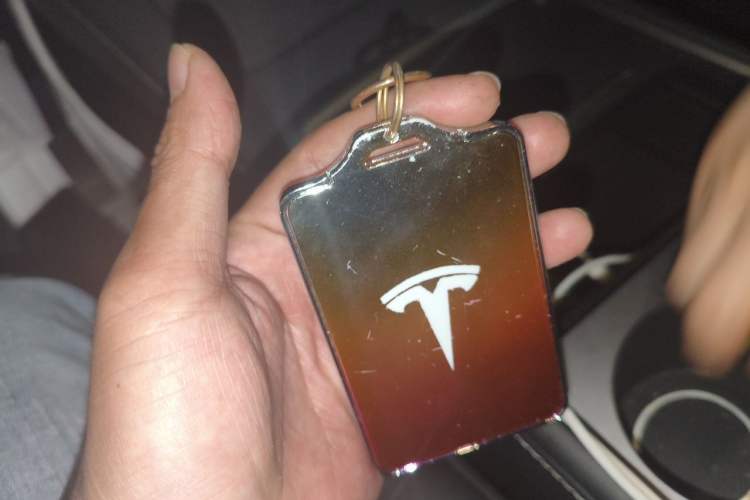 Used Tesla Model Y 2022 Revised Version Rear-Wheel Drive Vehicle Key