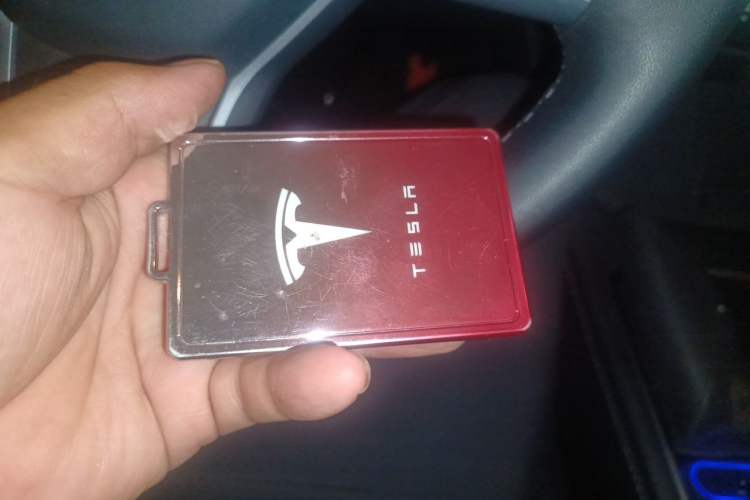 Used Tesla Model Y 2022 Rear-Wheel-Drive Version Vehicle Key