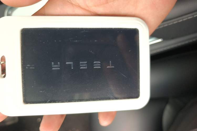 Used Tesla Model Y 2022 Rear-Wheel-Drive Version Vehicle Key