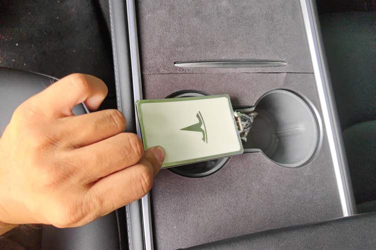 Used Tesla Model Y 2022 Rear-Wheel-Drive Version Vehicle Key