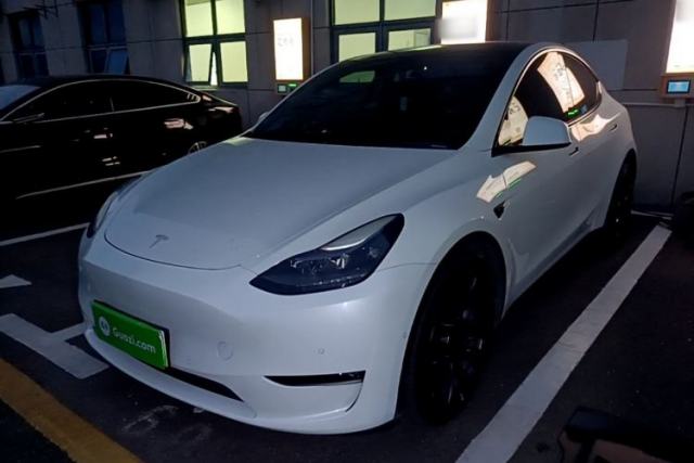 Used Tesla Model Y 2022 Performance High-Performance All-Wheel-Drive Version