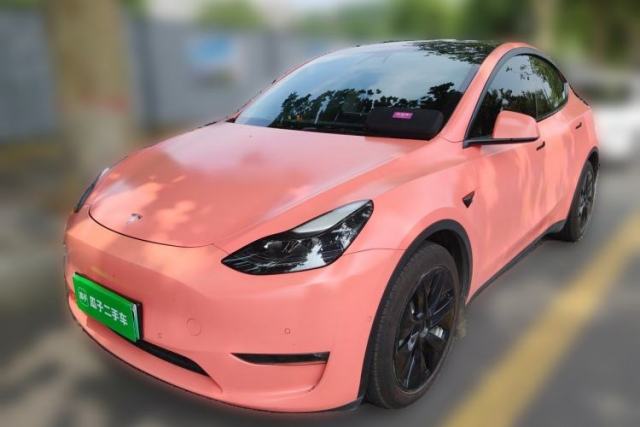 Used Tesla Model Y 2022 Long-Range All-Wheel-Drive Version