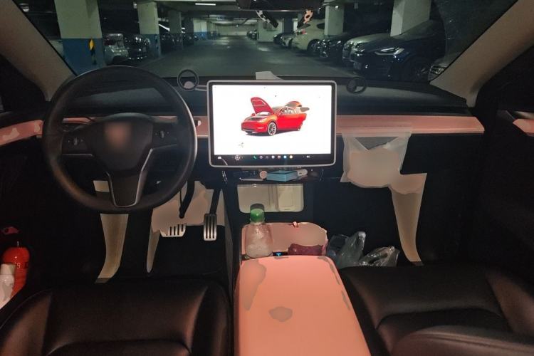Used Tesla Model Y 2022 Revised Version Long-Range All-Wheel Drive Center Console