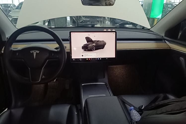 Used Tesla Model Y 2022 Revised Version Rear-Wheel Drive Center Console