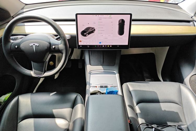 Used Tesla Model Y 2022 Revised Version Rear-Wheel Drive Center Console
