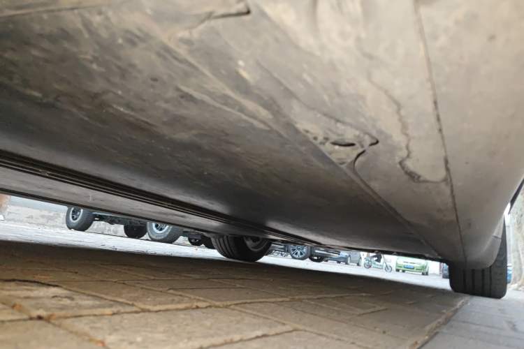 Used Tesla Model Y 2022 Rear-Wheel-Drive Version Chassis Front Left