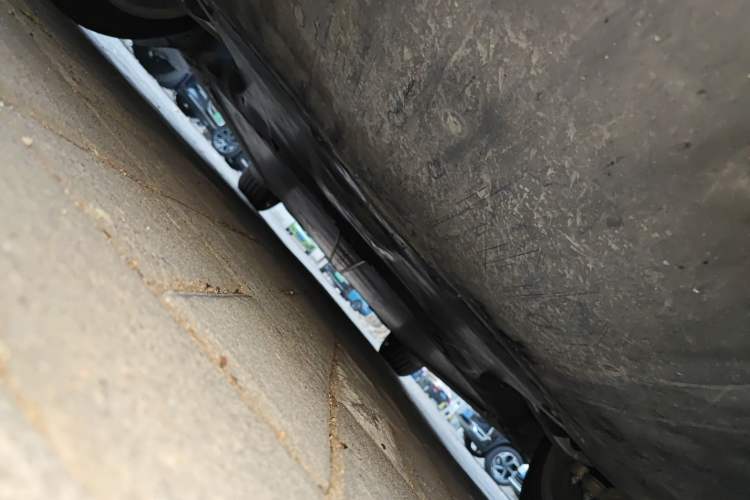 Used Tesla Model Y 2022 Rear-Wheel-Drive Version Chassis Front