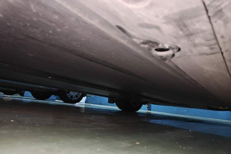 Used Tesla Model Y 2022 Revised Version Rear-Wheel Drive Chassis Rear Right