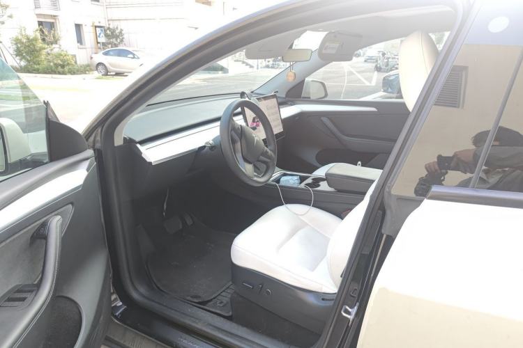 Used Tesla Model Y 2022 Revised Version Long-Range All-Wheel Drive Driver Seat