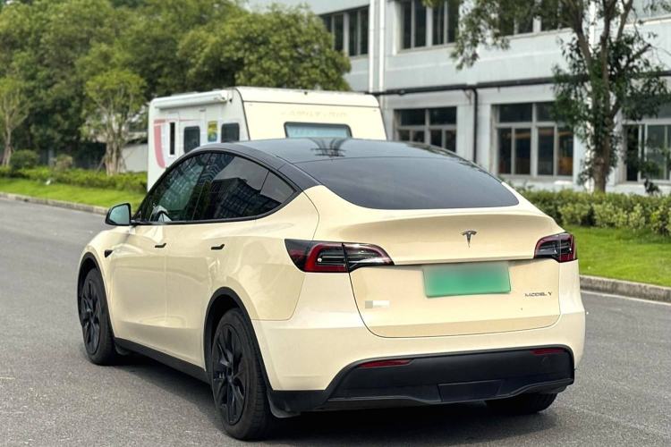 Used Tesla Model Y 2022 Rear-Wheel-Drive Version Exterior 3