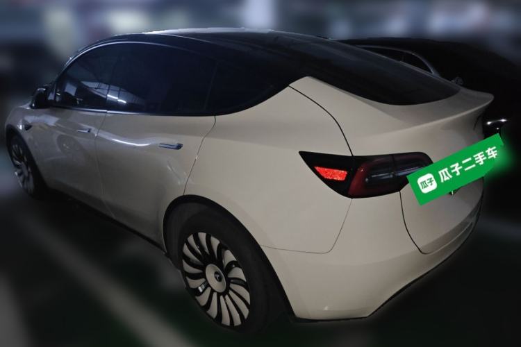 Used Tesla Model Y 2022 Rear-Wheel-Drive Version Exterior 3