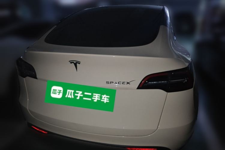 Used Tesla Model Y 2022 Rear-Wheel-Drive Version Exterior 4
