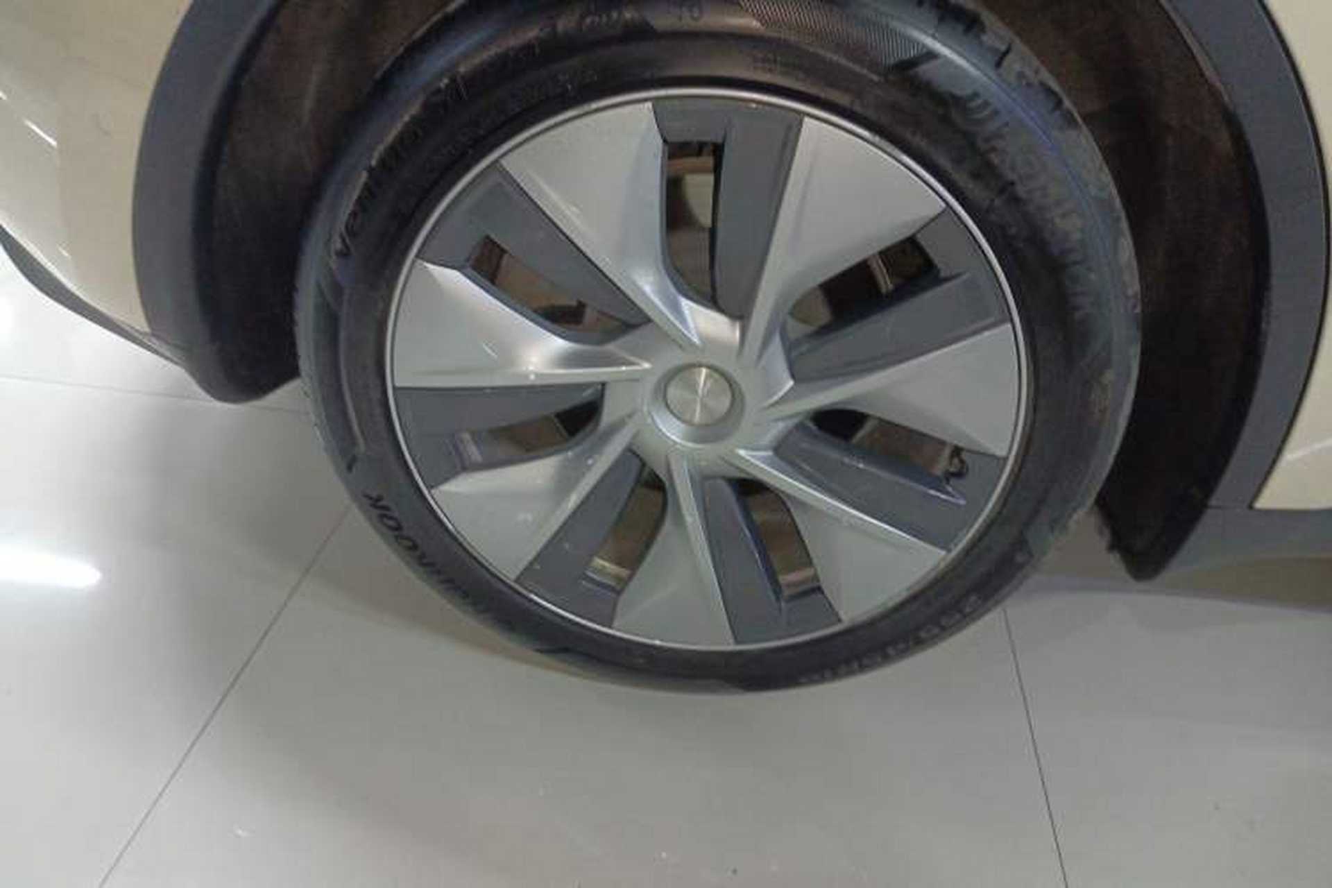 Used Tesla Model Y 2022 Rear-Wheel-Drive Version Exterior 5