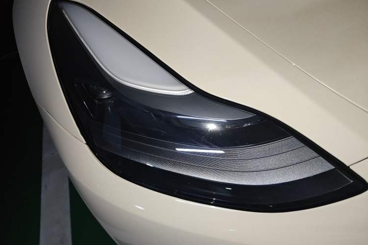 Used Tesla Model Y 2022 Rear-Wheel-Drive Version Exterior 6