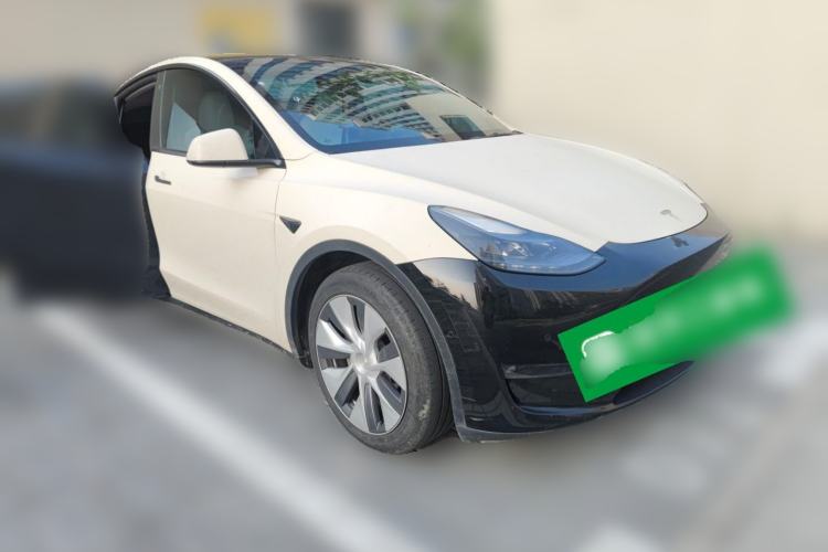 Used Tesla Model Y 2022 Revised Version Long-Range All-Wheel Drive Front Right 45 Deg