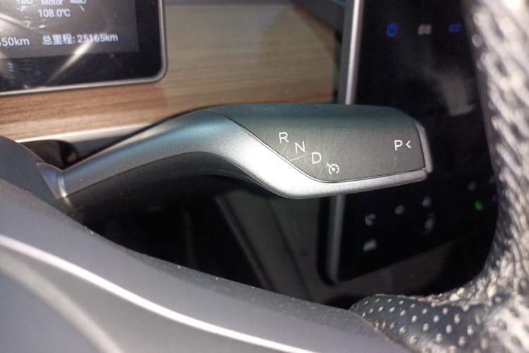 Used Tesla Model Y 2022 Rear-Wheel-Drive Version Gear Lever