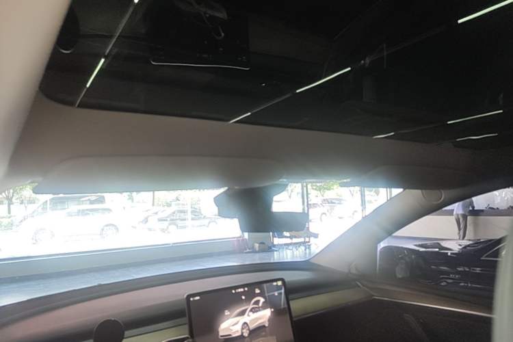 Used Tesla Model Y 2022 Revised Version Rear-Wheel Drive Headliner