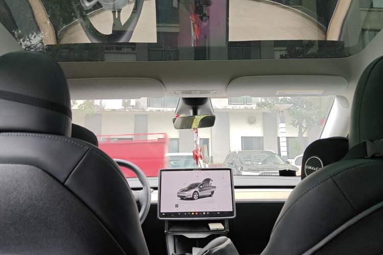 Used Tesla Model Y 2022 Revised Version Rear-Wheel Drive Headliner