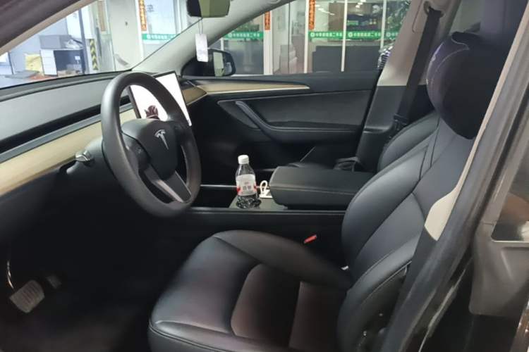 Used Tesla Model Y 2022 Revised Version Rear-Wheel Drive Left Front Seat