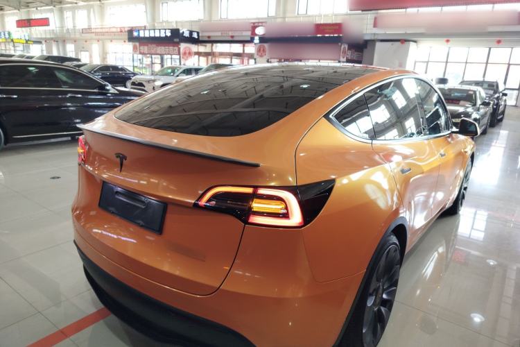 Used Tesla Model Y 2022 Performance High-Performance All-Wheel-Drive Version Rear Right 45 Deg