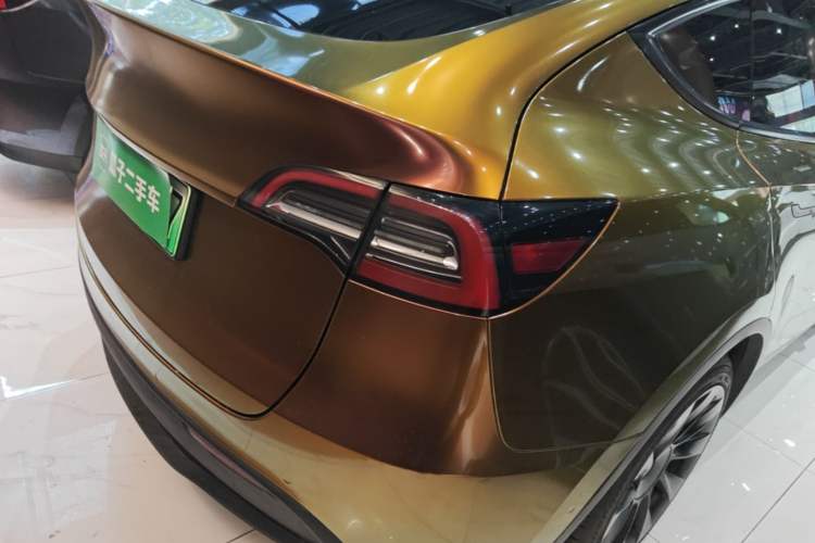 Used Tesla Model Y 2022 Rear-Wheel-Drive Version Right Rear Taillight