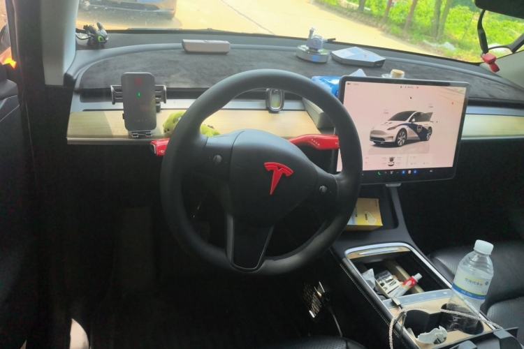 Used Tesla Model Y 2022 Revised Version Long-Range All-Wheel Drive Steering Wheel