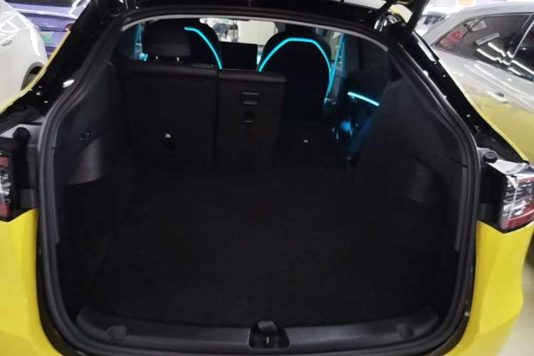 Used Tesla Model Y 2022 Revised Version Rear-Wheel Drive Trunk