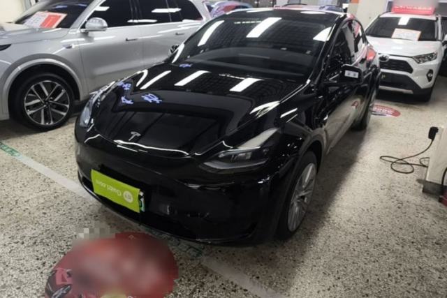 Used Tesla Model Y 2023 Rear-Wheel-Drive Version