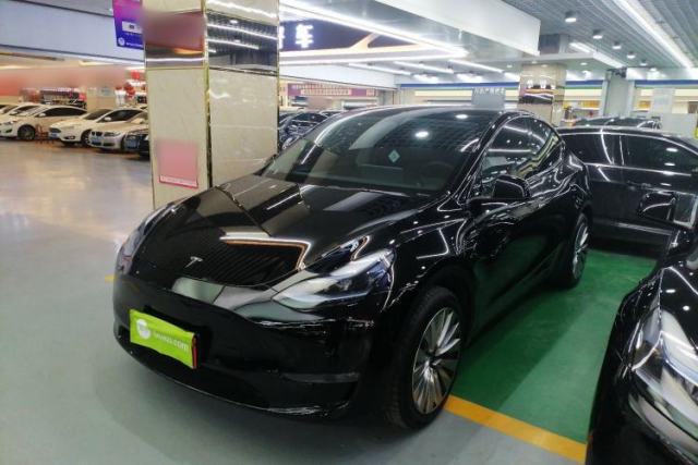 Used Tesla Model Y 2023 Long-Range All-Wheel-Drive Version