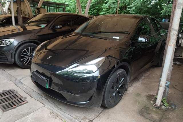 Used Tesla Model Y 2023 Rear-Wheel-Drive Version