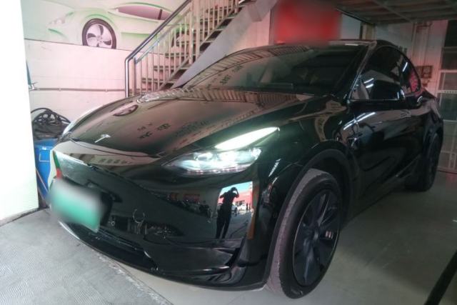 Used Tesla Model Y 2023 Rear-Wheel-Drive Version