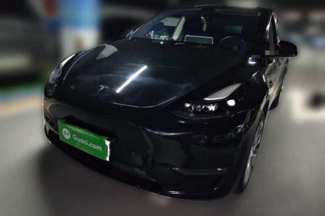 Used Tesla Model Y 2023 Long-Range All-Wheel-Drive Version