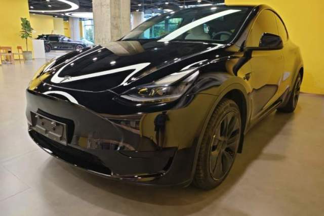 Used Tesla Model Y 2023 Rear-Wheel-Drive Version