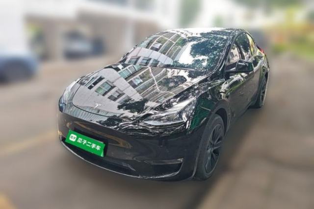 Used Tesla Model Y 2023 Long-Range All-Wheel-Drive Version