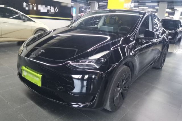 Used Tesla Model Y 2023 Rear-Wheel-Drive Version