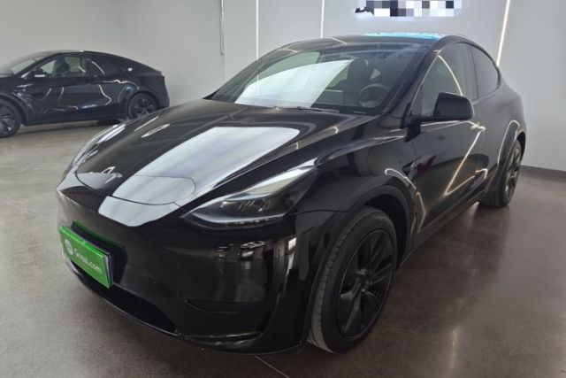 Used Tesla Model Y 2023 Rear-Wheel-Drive Version