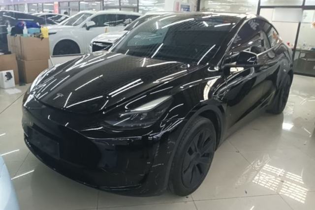 Used Tesla Model Y 2023 Rear-Wheel-Drive Version