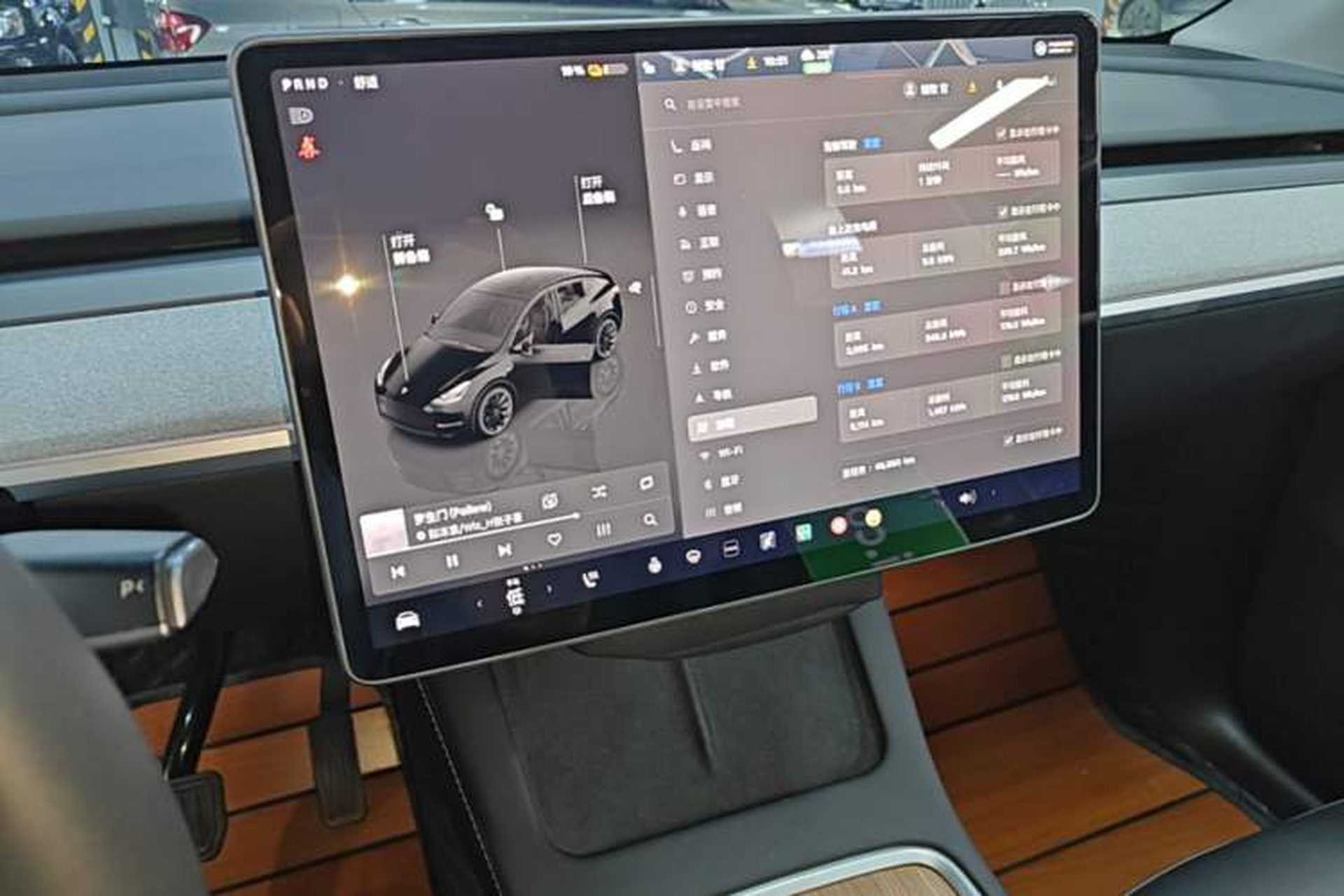 Used Tesla Model Y 2023 Long-Range All-Wheel-Drive Version Audio And AC Panel
