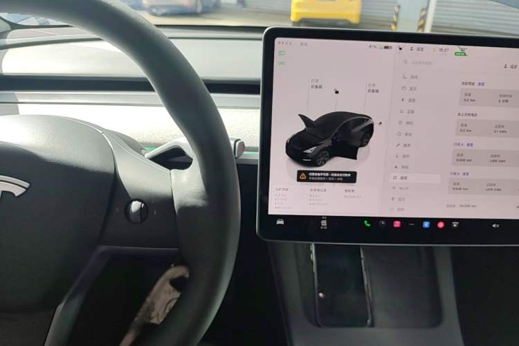 Used Tesla Model Y 2023 Rear-Wheel-Drive Version Audio And AC Panel