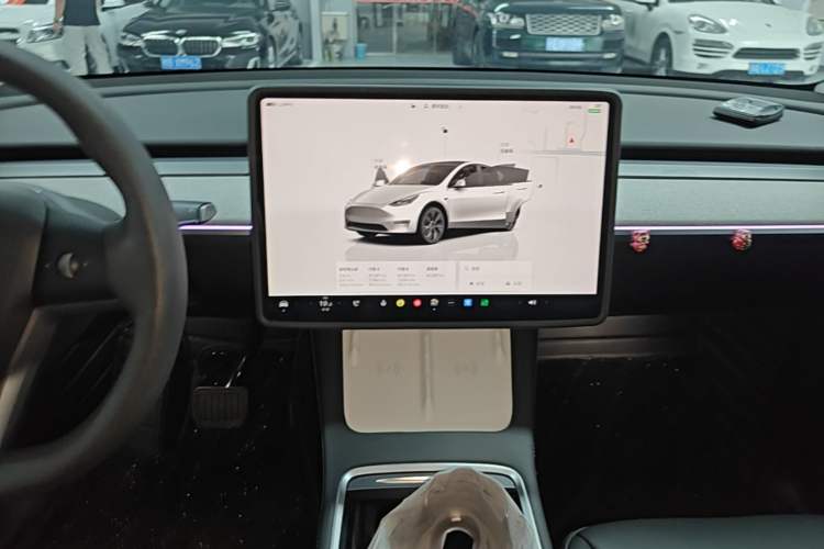 Used Tesla Model Y 2023 Rear-Wheel-Drive Version Audio And AC Panel