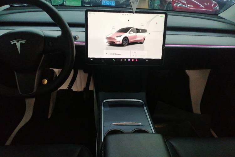 Used Tesla Model Y 2023 Long-Range All-Wheel-Drive Version Audio And AC Panel