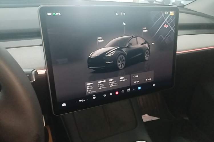 Used Tesla Model Y 2023 Rear-Wheel-Drive Version Audio And AC Panel