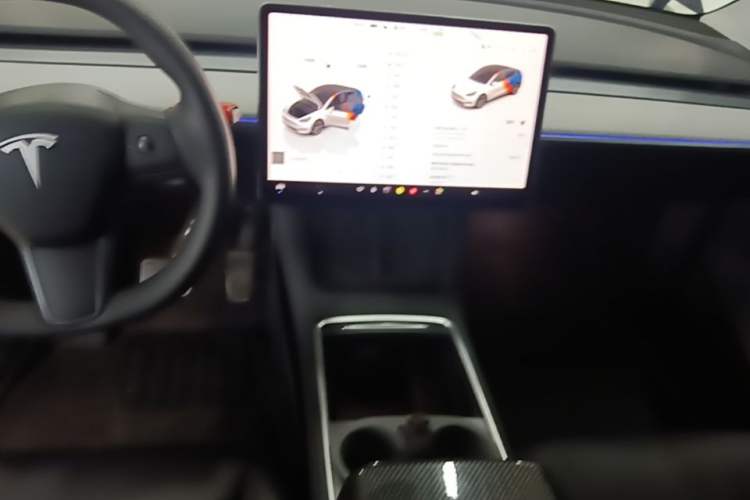Used Tesla Model Y 2023 Long-Range All-Wheel-Drive Version Audio And AC Panel