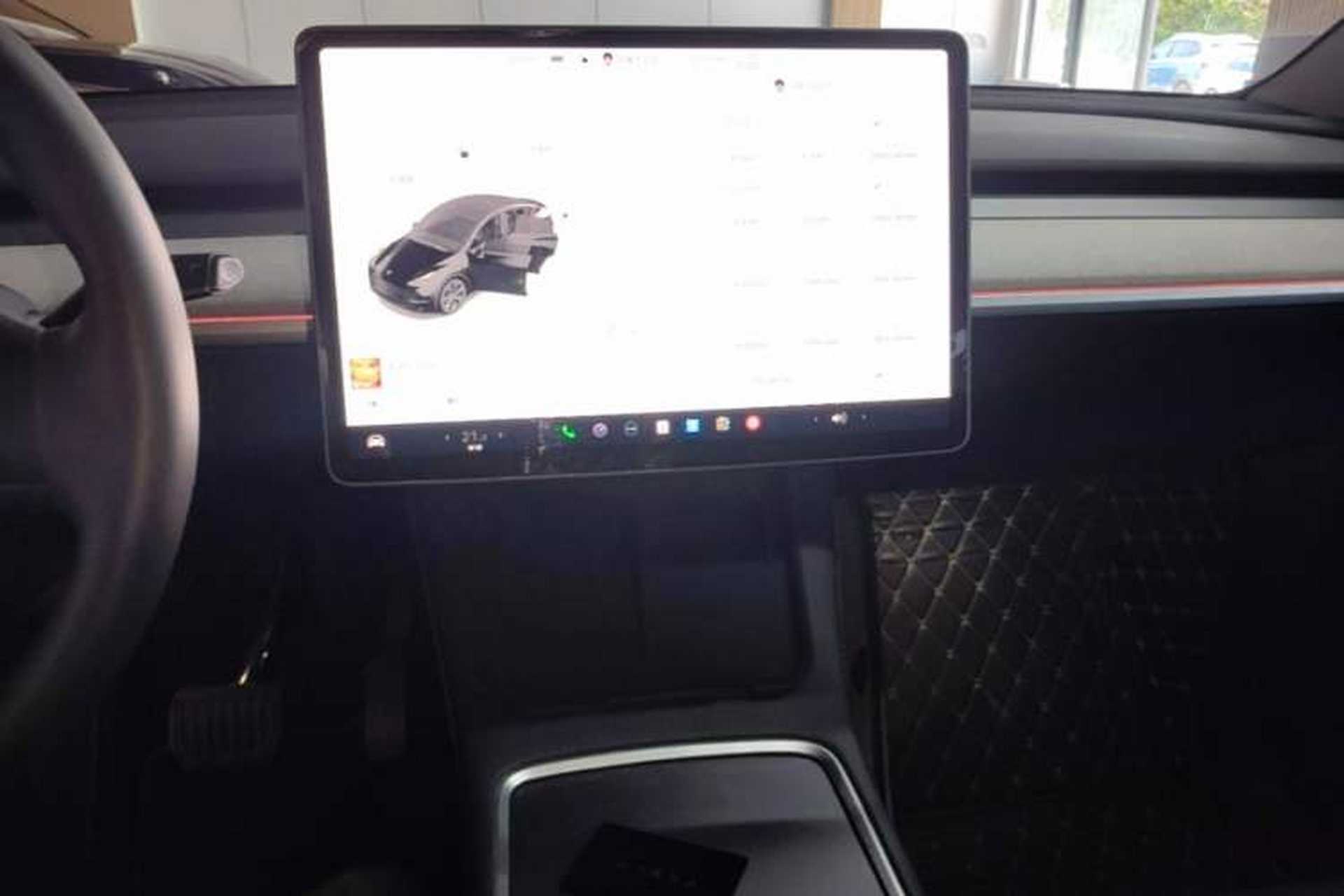 Used Tesla Model Y 2023 Rear-Wheel-Drive Version Audio And AC Panel